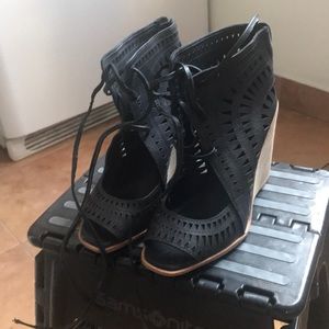 Jeffrey Campbell Rayos laser cut lace up wedges